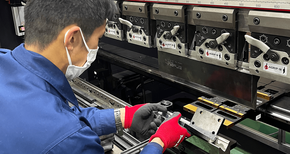 シャーリング工及び板金工 東大阪 求人